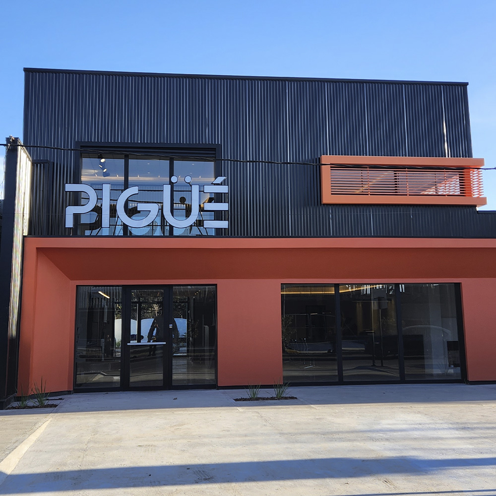 Presentación de Parrillas Pigüe